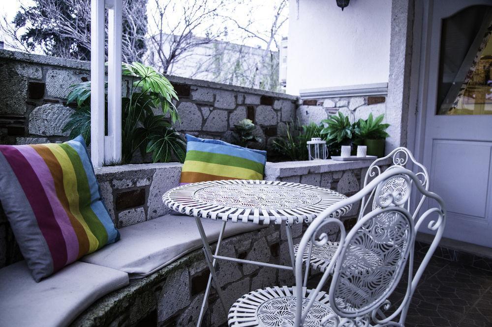 The White Hotel Alaçatı Extérieur photo