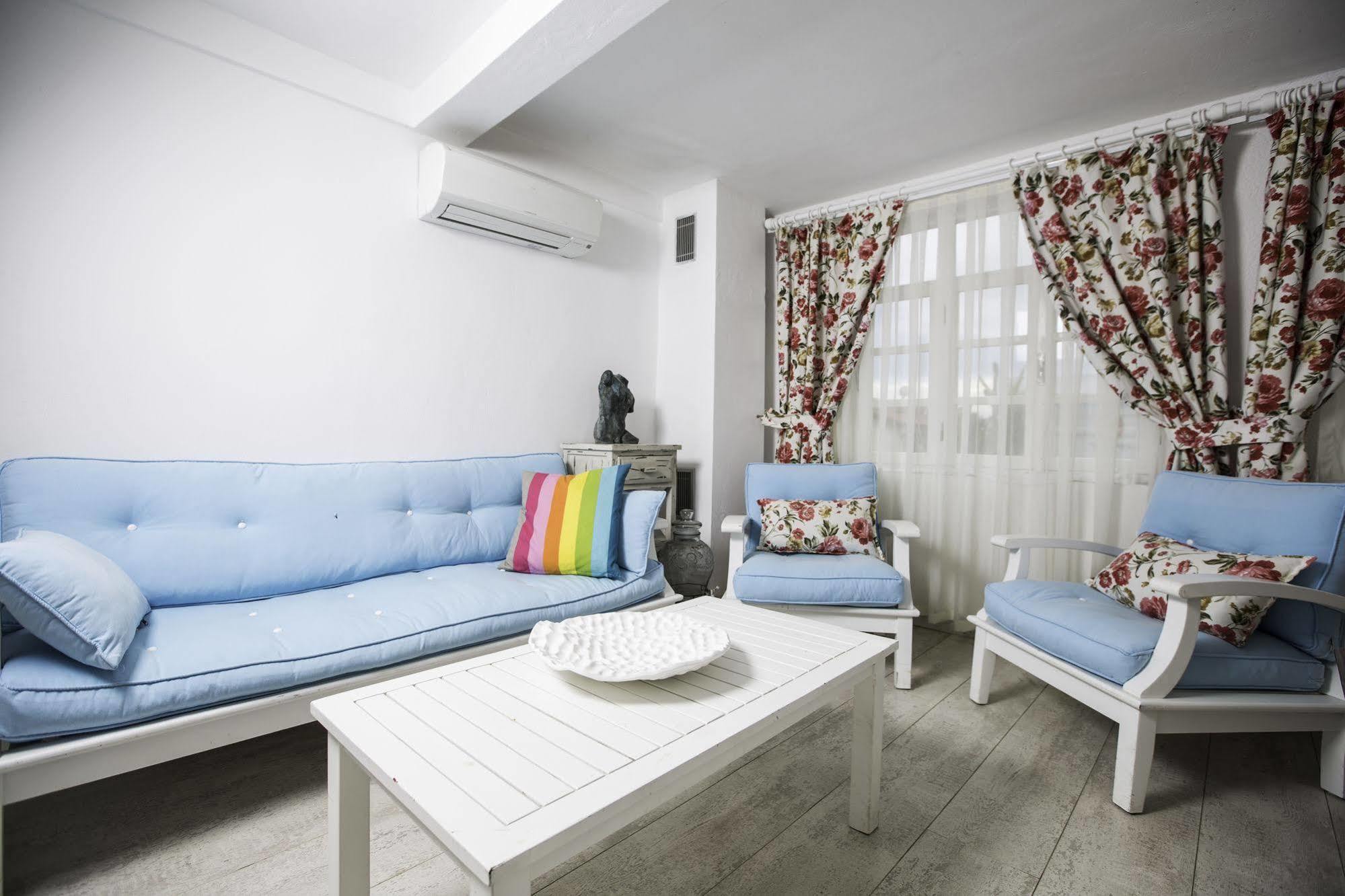 The White Hotel Alaçatı Extérieur photo