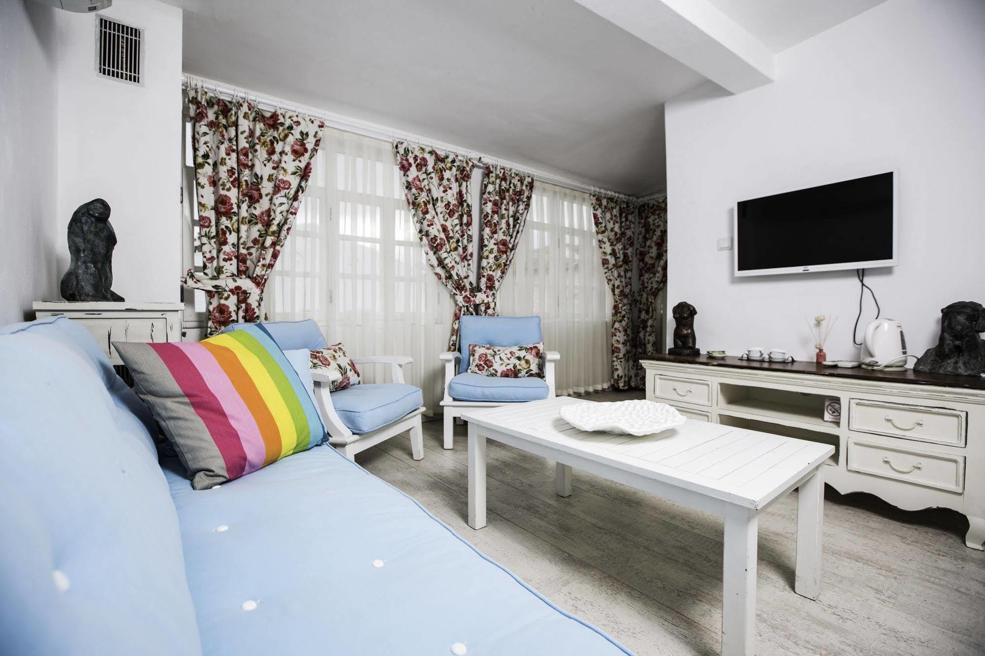 The White Hotel Alaçatı Extérieur photo