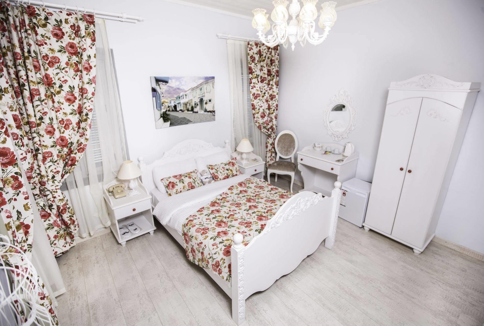 The White Hotel Alaçatı Extérieur photo